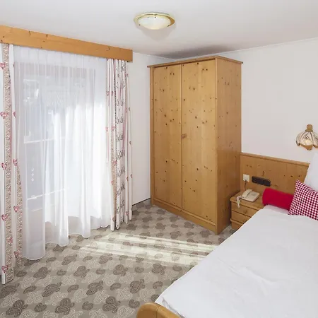 Gasthof Dorfwirt Penzion 3*