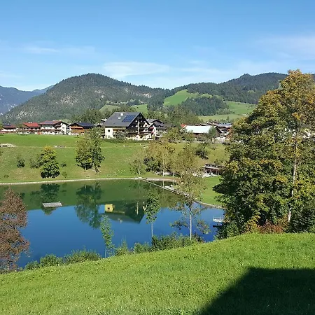 Gasthof Dorfwirt بيت ريفي ريث ام الباختال