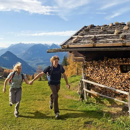 Gasthof Dorfwirt Mini-hôtel Reith im Alpbachtal