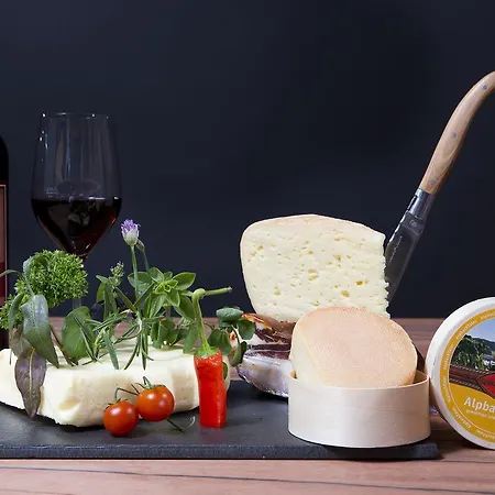 Penzion Gasthof Dorfwirt 3*